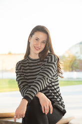 Pure cashmere worsted stripe crew neck sweater