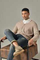 Men's Classic style of 100 percent cashmere knitted V neck cardigan A/W collection&nbsp;