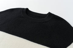 sign of pure cashmere knitted warmly and fashion style of black white stripe sweater for lady's