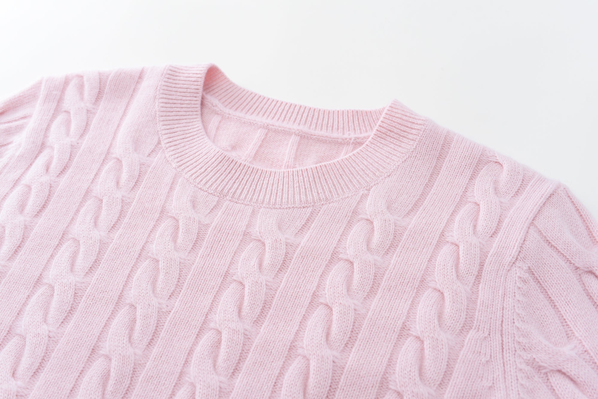 PrSuper soft warmly nature fiber pure cashmere knitted pink color cable round neck pullover lady's basic sweater&nbsp;