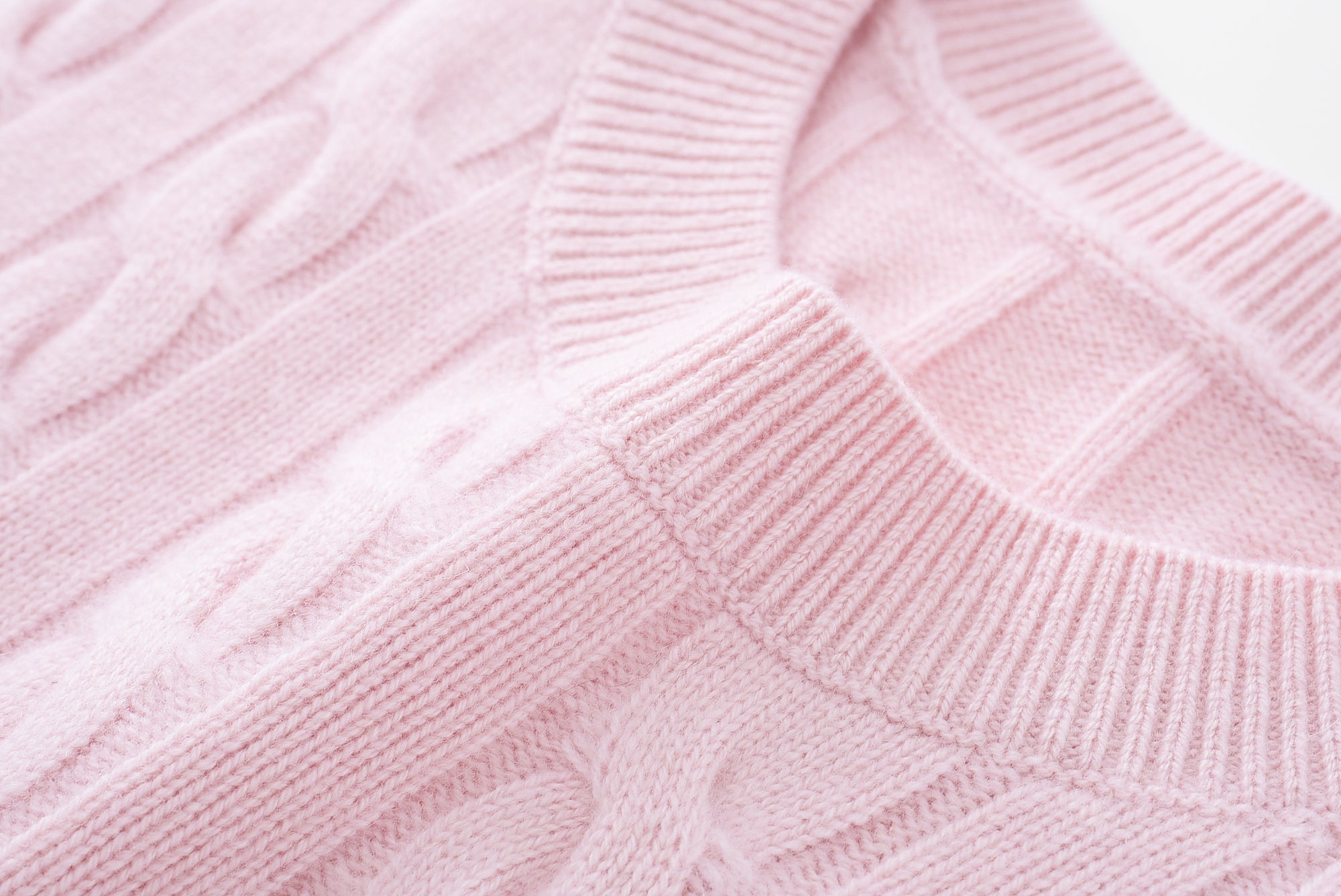 PrSuper soft warmly nature fiber pure cashmere knitted pink color cable round neck pullover lady's basic sweater&nbsp;