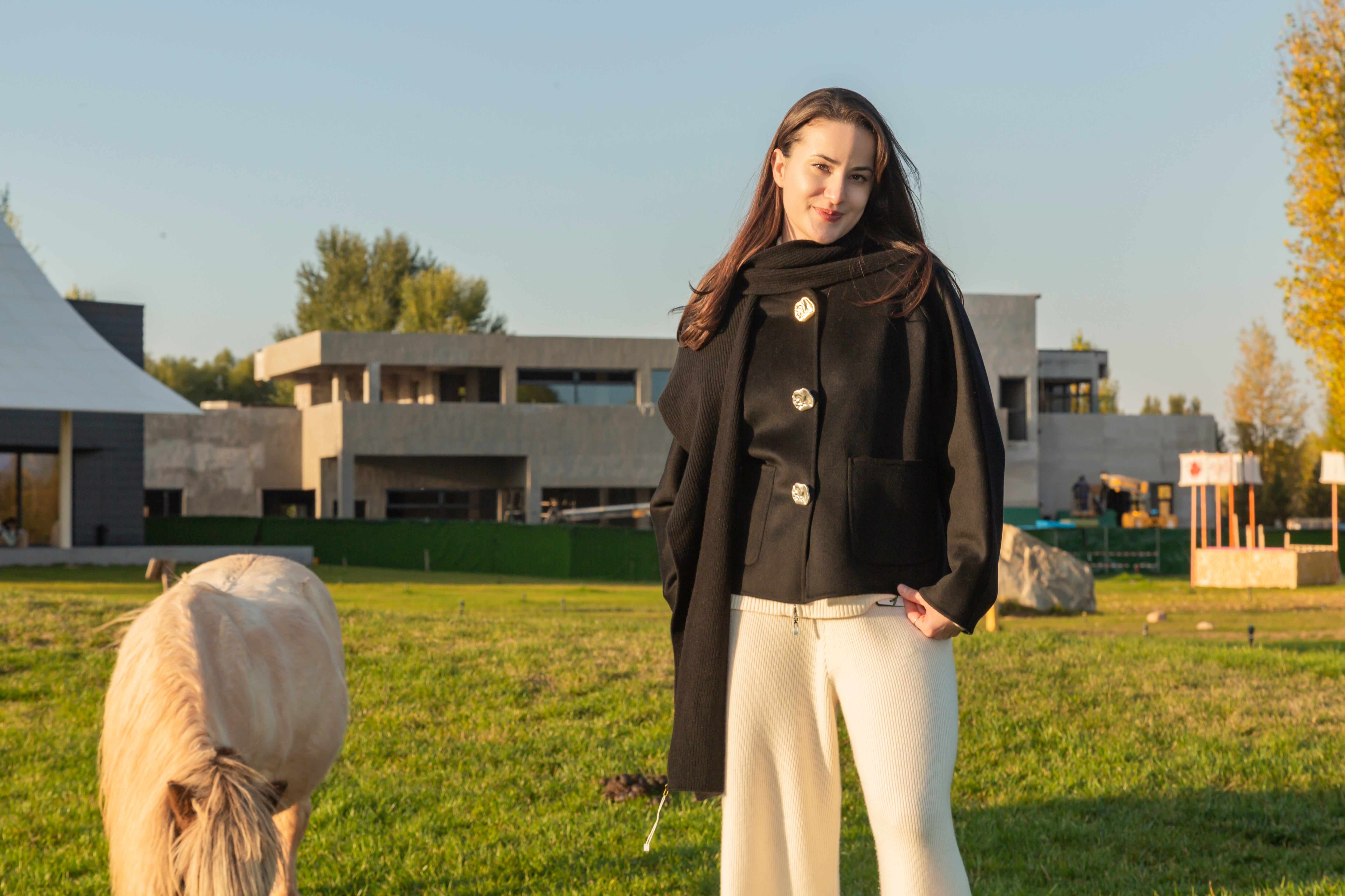 2026 year's new design of  ladies' cashmere black woven water weave coat short length for A/W collection