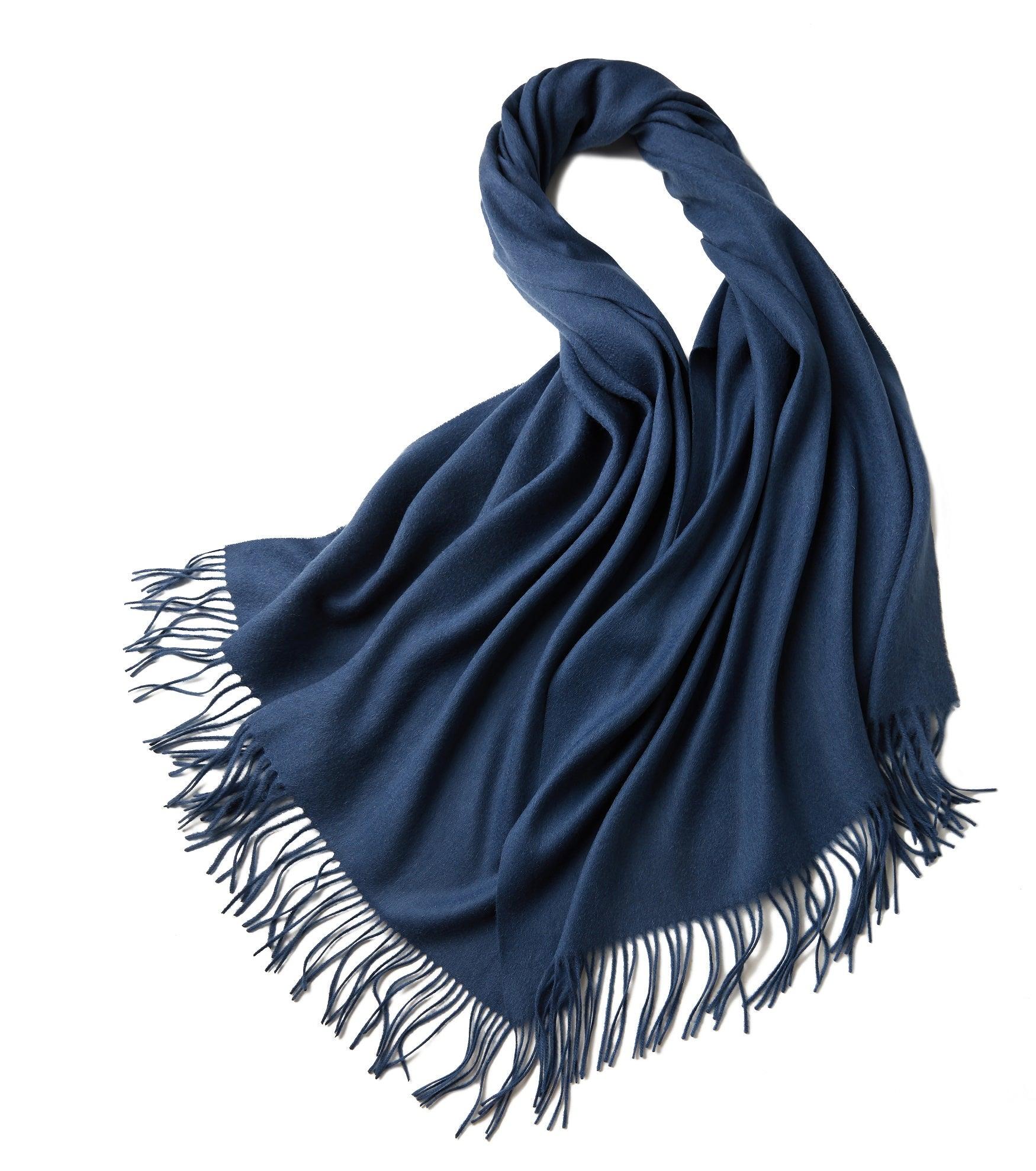 Best New Year gift for fall and winter timeless style of pure cashmere water weave Christmas green color woven shawl - Lamycashmere