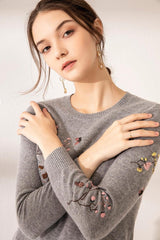 fashional embroider cashmere knitted round neck sweater - Lamycashmere